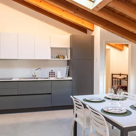 Apartamento Achillea *